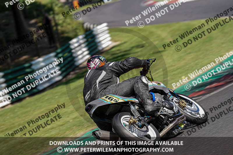 cadwell no limits trackday;cadwell park;cadwell park photographs;cadwell trackday photographs;enduro digital images;event digital images;eventdigitalimages;no limits trackdays;peter wileman photography;racing digital images;trackday digital images;trackday photos